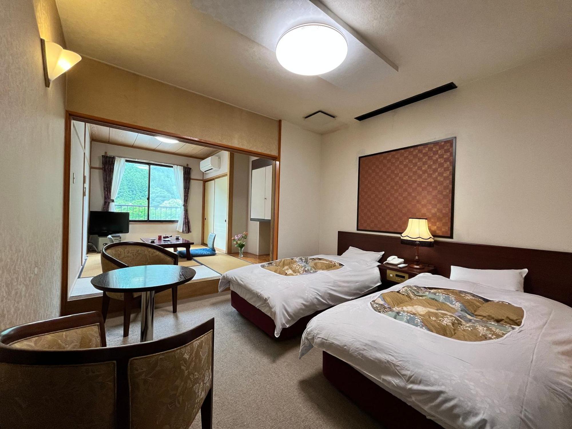 Gokayama Onsen Akaokan Nanto Экстерьер фото