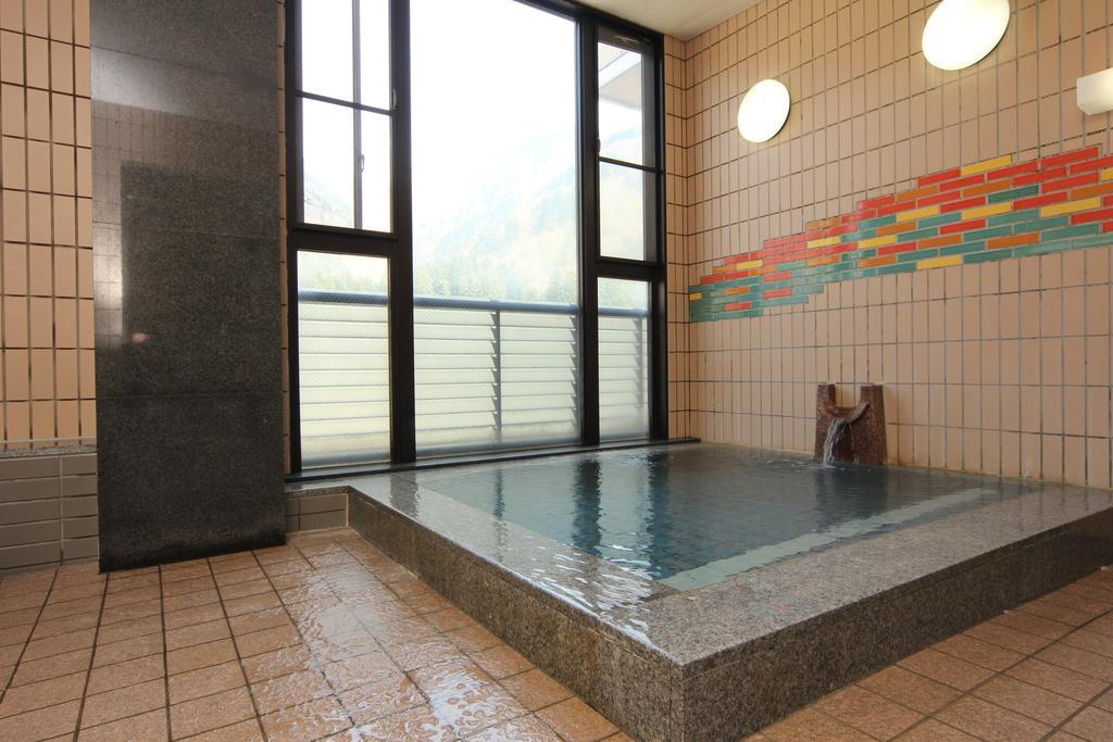 Gokayama Onsen Akaokan Nanto Экстерьер фото
