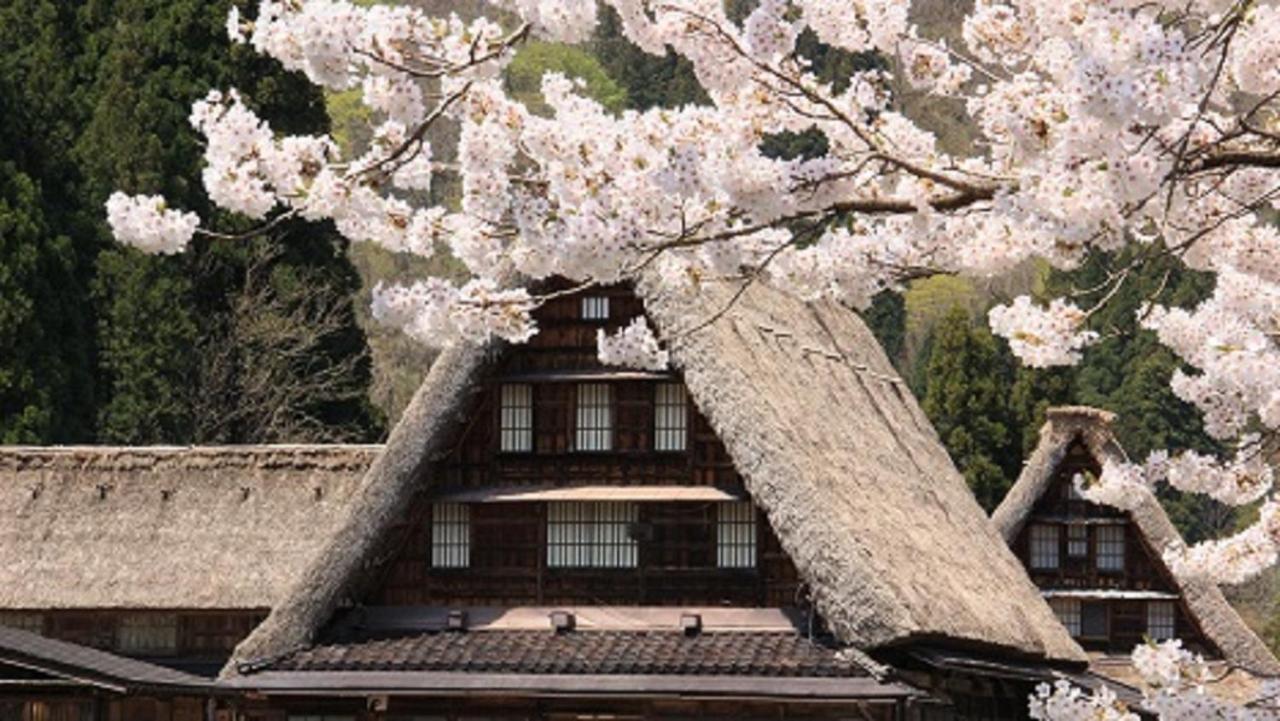 Gokayama Onsen Akaokan Nanto Экстерьер фото